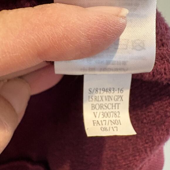 Old Navy Sweatshirt Women M Maroon Peace Sign Hand Graphic Pullover Athleisure - Picture 10 of 11